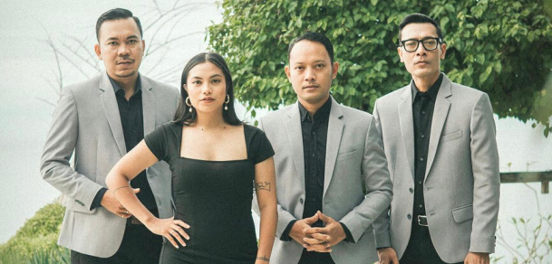 Live Music - Lucky Aces Band