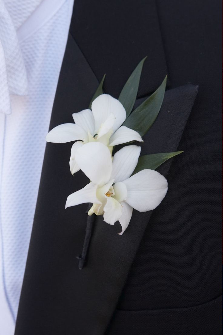 Tropical White Buttonhole Collection