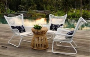Low Cocktail Set & Table