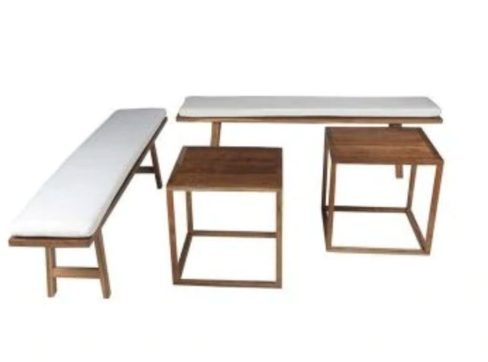 Low Cocktail Set & Table